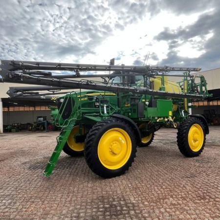 Distribuidor Autopropelido John Deere M4040DN ano 2020