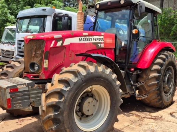 Trator Massey Ferguson MF 7180 ano 2014 - MF 7180 - Máquinas Agrícolas