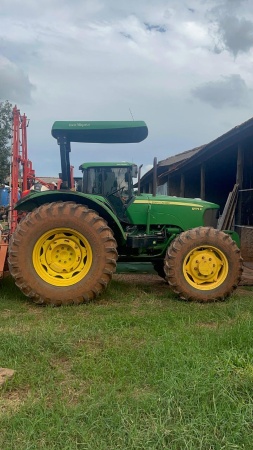 Trator John Deere 5075E ano 2017 - 5075E - Máquinas Agrícolas