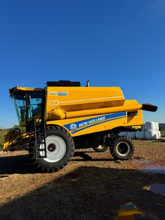 Colheitadeira New Holland TX4.90 ano 2021