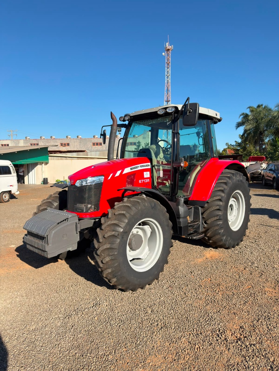 Trator Massey Ferguson MF 6713 R Dyna-4 ano 2021