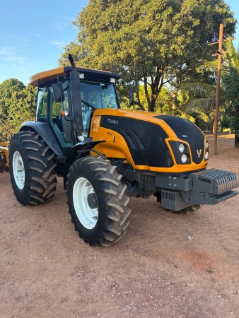 Trator Valtra BM 135 ano 2023
