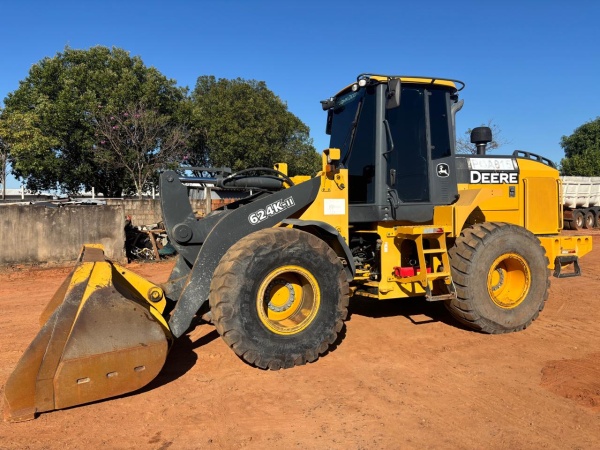 Pá Carregadeira John Deere 624K II ano 2020