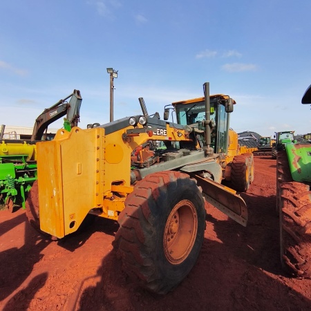 Motoniveladora John Deere 620G ano 2023