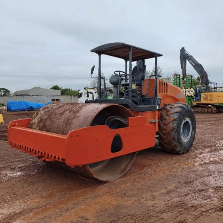 Rolo Compactador Hamm HD3411 ano 2007