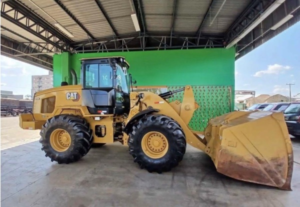 Pá Carregadeira Caterpillar 938K ano 2022 - 938K - Máquinas de Linha Amarela