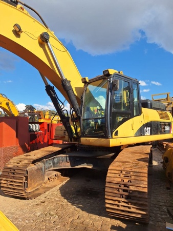 Escavadeira Caterpillar 336DL