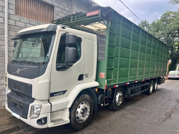 Caminhão Volvo VM 360 ano 2024 - VM 360 - Caminhões e Carretas