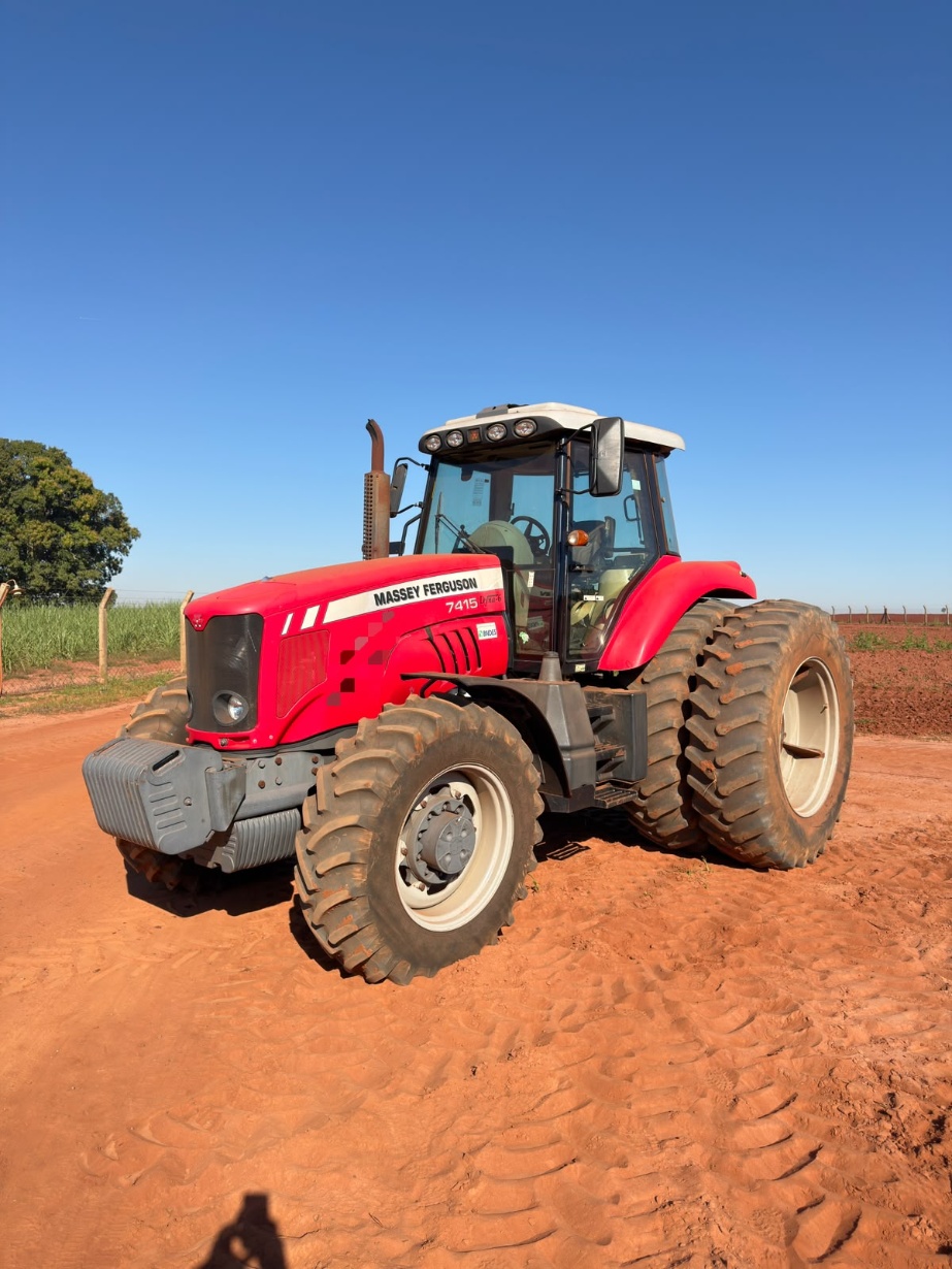 Trator Massey Ferguson MF 7415 ano 2016