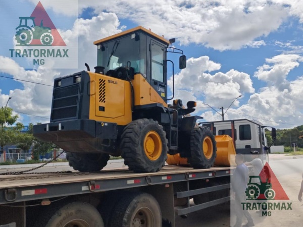 Pá Carregadeira SDLG LG918 ano 2014