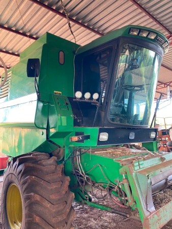 Colheitadeira John Deere 1175 ano 2002 - 1175 - Máquinas Agrícolas