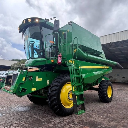 Colheitadeira John Deere S430 ano 2021