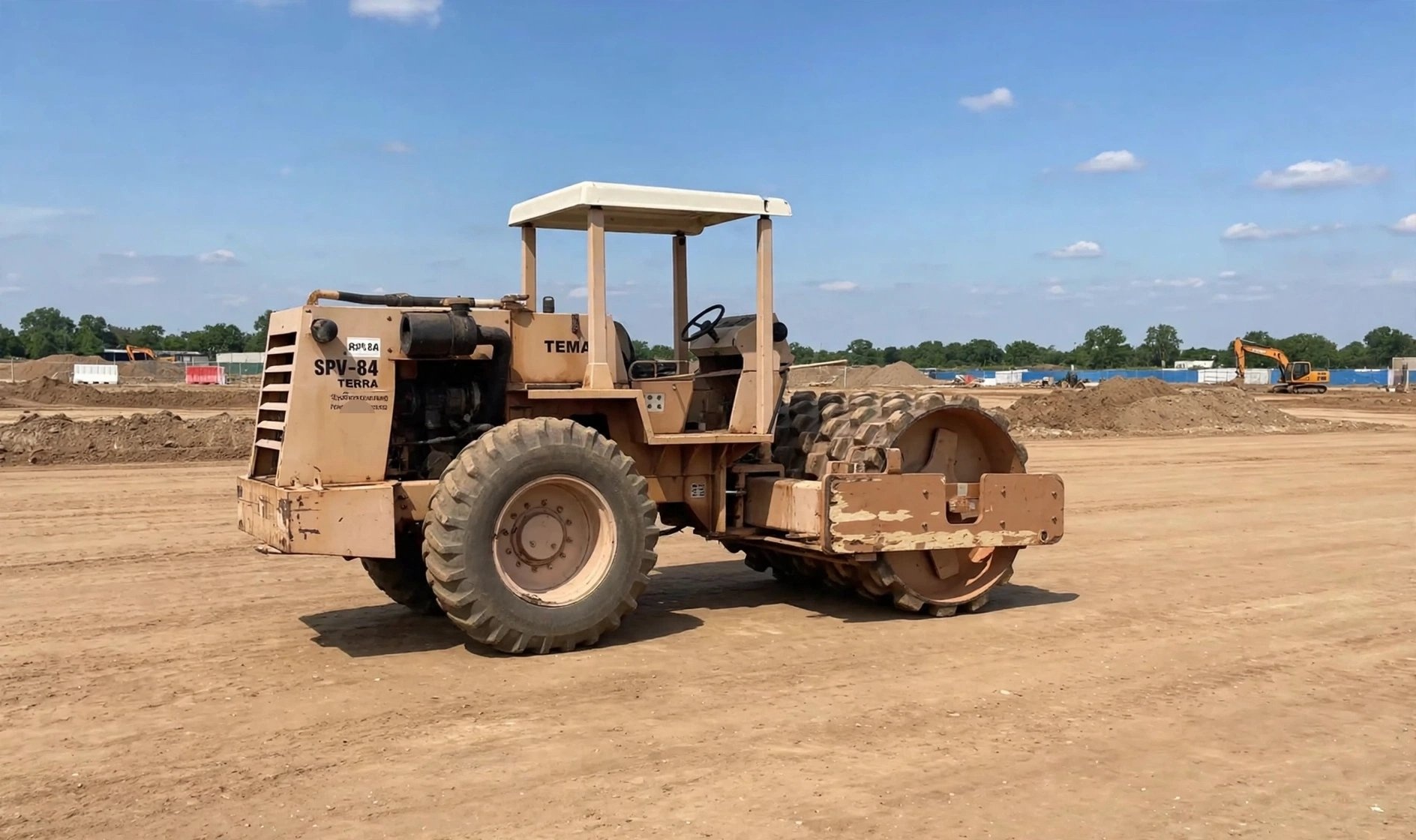 Rolo Compactador Tema terra SPV84 ano 2000