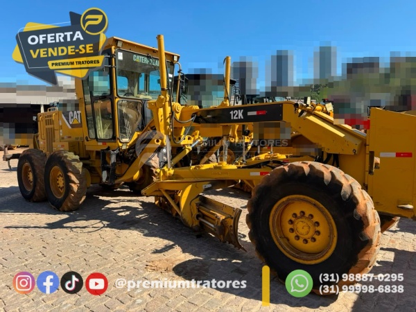Motoniveladora Caterpillar 12K ano 2014