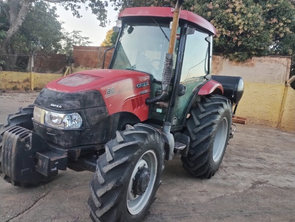 Trator Case Farmall 80 ano 2023 - Farmall 80 - Máquinas Agrícolas