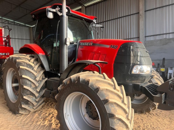 Trator Case Puma 140 ano 2021