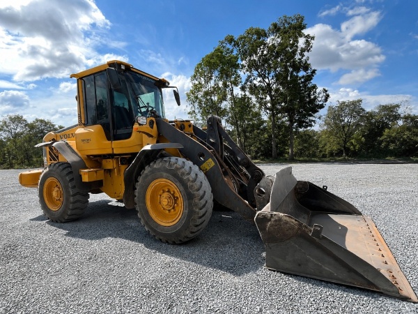 Pá Carregadeira Volvo L60F ano 2019