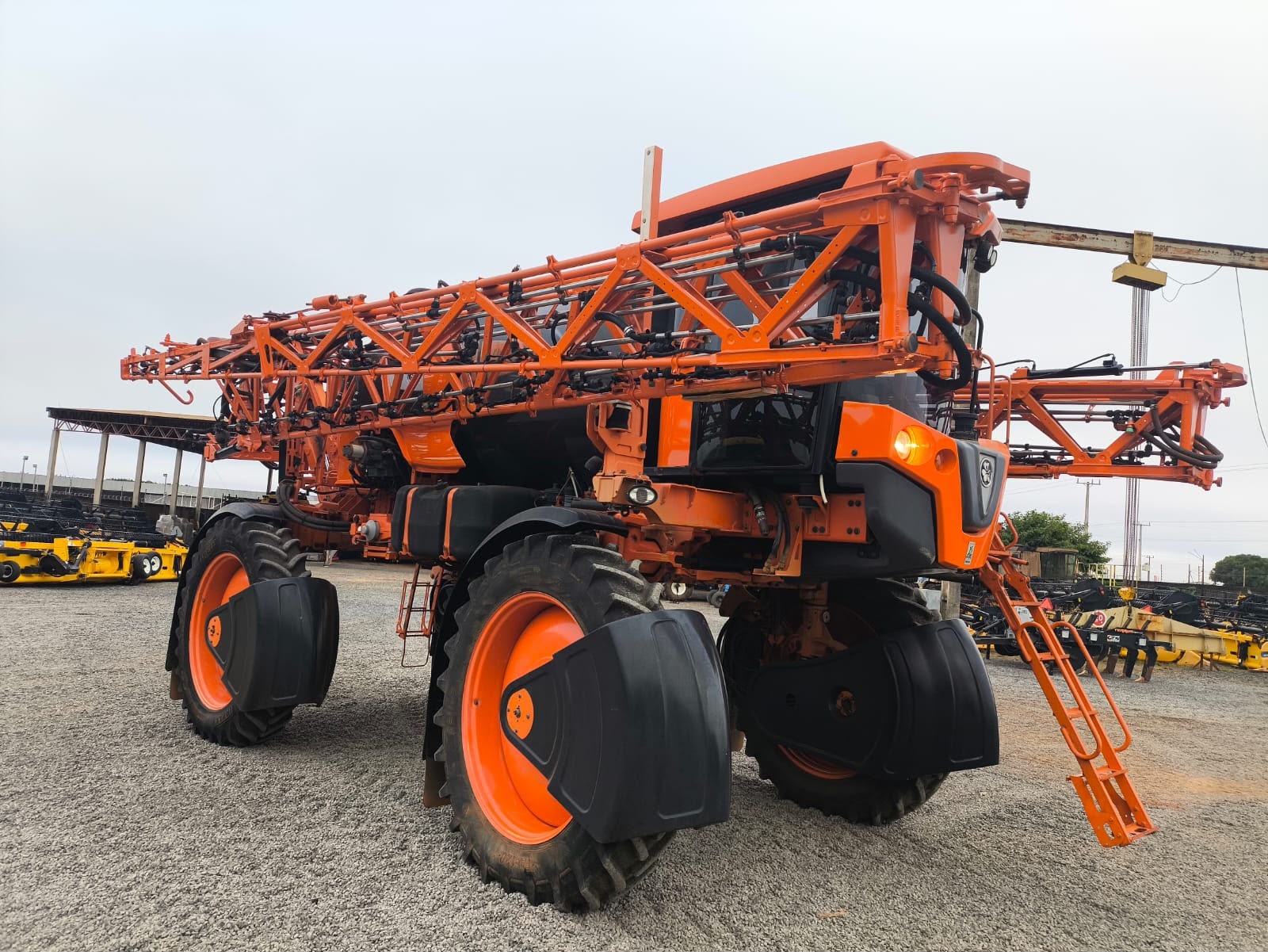 Pulverizador Autopropelido Jacto Uniport 3030 ano 2014