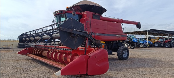 Colheitadeira Case Axial-Flow 2799  ano 2013