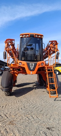 Pulverizador Autopropelido Jacto Uniport 2500 Star ano 2014