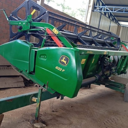 Plataforma John Deere 622F ano 2018