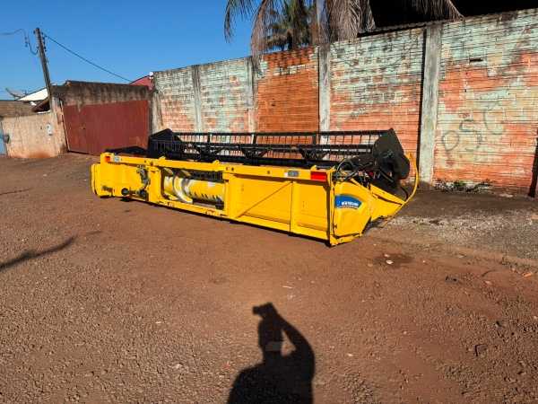 Plataforma New Holland 20 pés ano 2021 - 20 pés - Implementos para Colheita