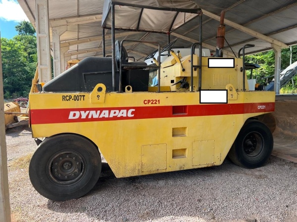 Rolo Compactador Dynapac CP221 ano 2002 - CP221 - Pavimentação e Infraestrutura