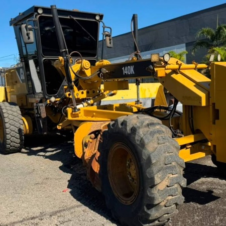 Motoniveladora Caterpillar 140 K ano 2018