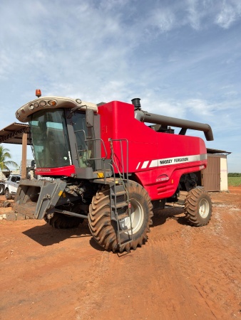 Colheitadeira Massey Ferguson MF 5690 Hybrid ano 2018