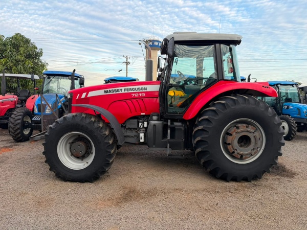 Trator Massey Ferguson MF 7219 ano 2020