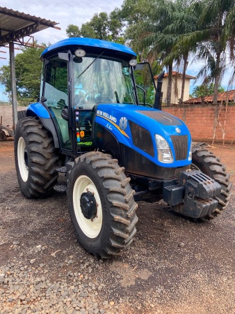 Trator New Holland TL5.80 ano 2024 - TL5.80 - Máquinas Agrícolas