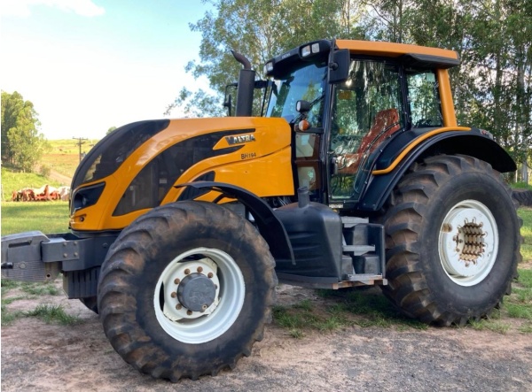 Trator Valtra BH 194 ano 2019 - BH 194 - Máquinas Agrícolas