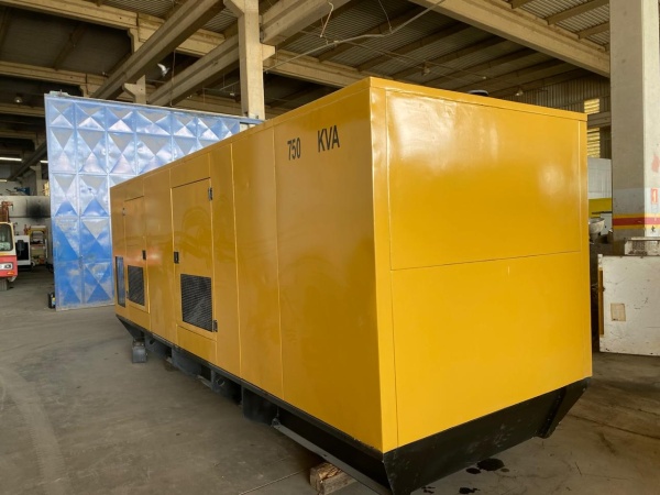 Gerador de Energia STEMAC 750 kVA ano 2014 - 750 kVA - Outros