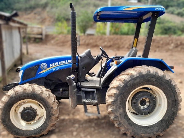 Trator New Holland TL 75E ano 2019 - TL 75E - Máquinas Agrícolas