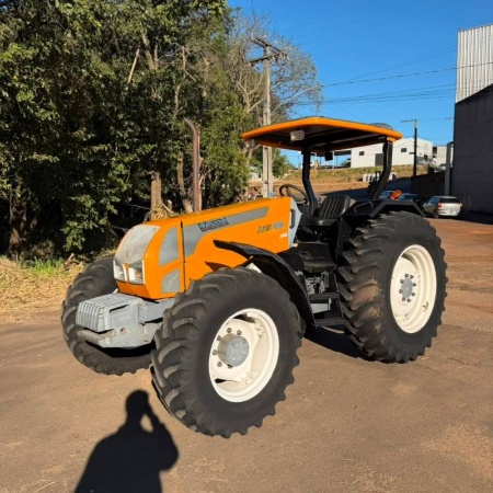 Trator Valtra A950 ano 2011 - A950 - Máquinas Agrícolas
