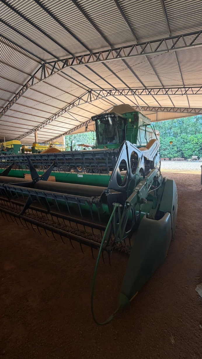 Colheitadeira John Deere 9470 STS ano 2011