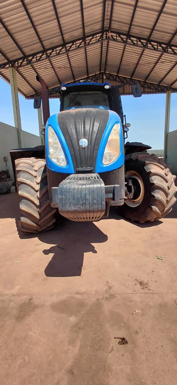Trator New Holland T8.295 ano 2019