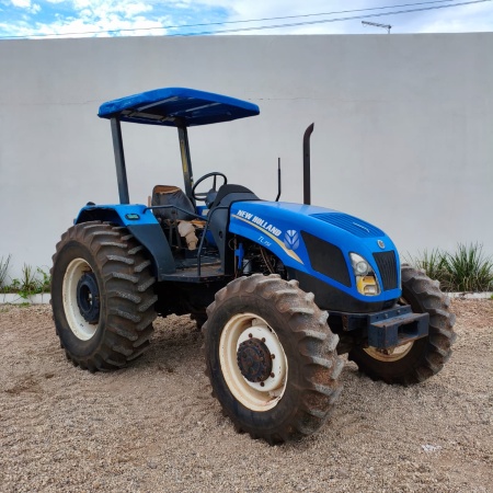 Trator New Holland TL 75E ano 2014