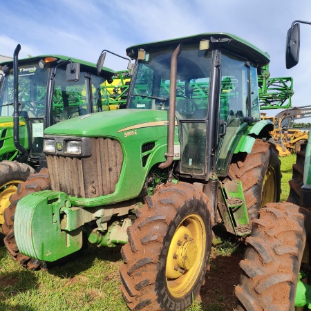 Trator John Deere 5085E ano 2018 - 5085E - Máquinas Agrícolas
