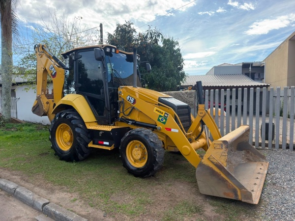 Retroescavadeira Caterpillar 416 ano 2024 - 416 - Máquinas de Linha Amarela