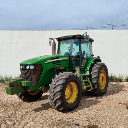 Trator John Deere 7715 ano 2008 - 7715 - Máquinas Agrícolas
