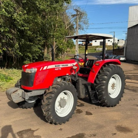 Trator Massey Ferguson MF 4275 ano 2015 - MF 4275 - Máquinas Agrícolas