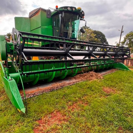 Colheitadeira John Deere S440 ano 2019 - S440 - Máquinas Agrícolas