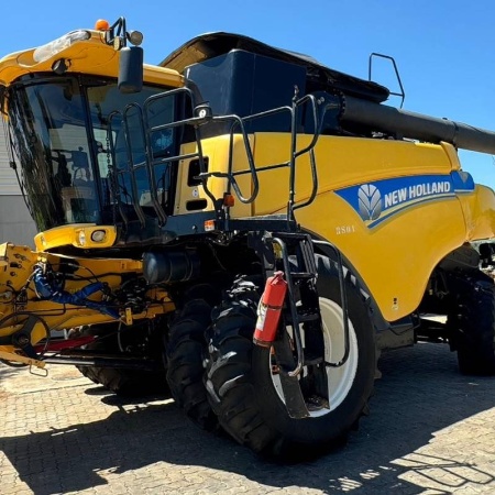 Colheitadeira New Holland CR 6080 ano 2014