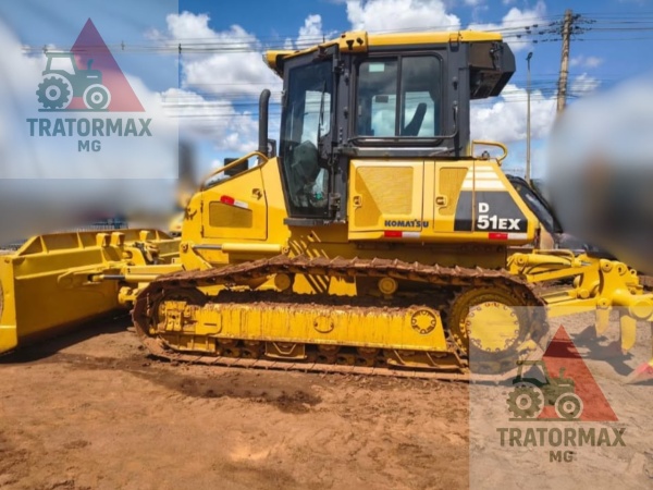 Trator de Esteira Komatsu D51-EX ano 2013 - D51-EX - Máquinas de Linha Amarela