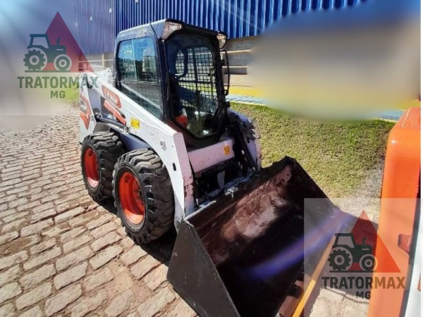 Mini Carregadeira Bobcat S450 ano 2025