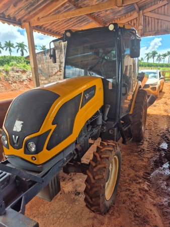 Trator Valtra A73F ano 2024 - A73F - Máquinas Agrícolas