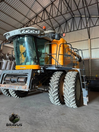 Colheitadeira Valtra BC 7500 ano 2012 - BC 7500 - Máquinas Agrícolas