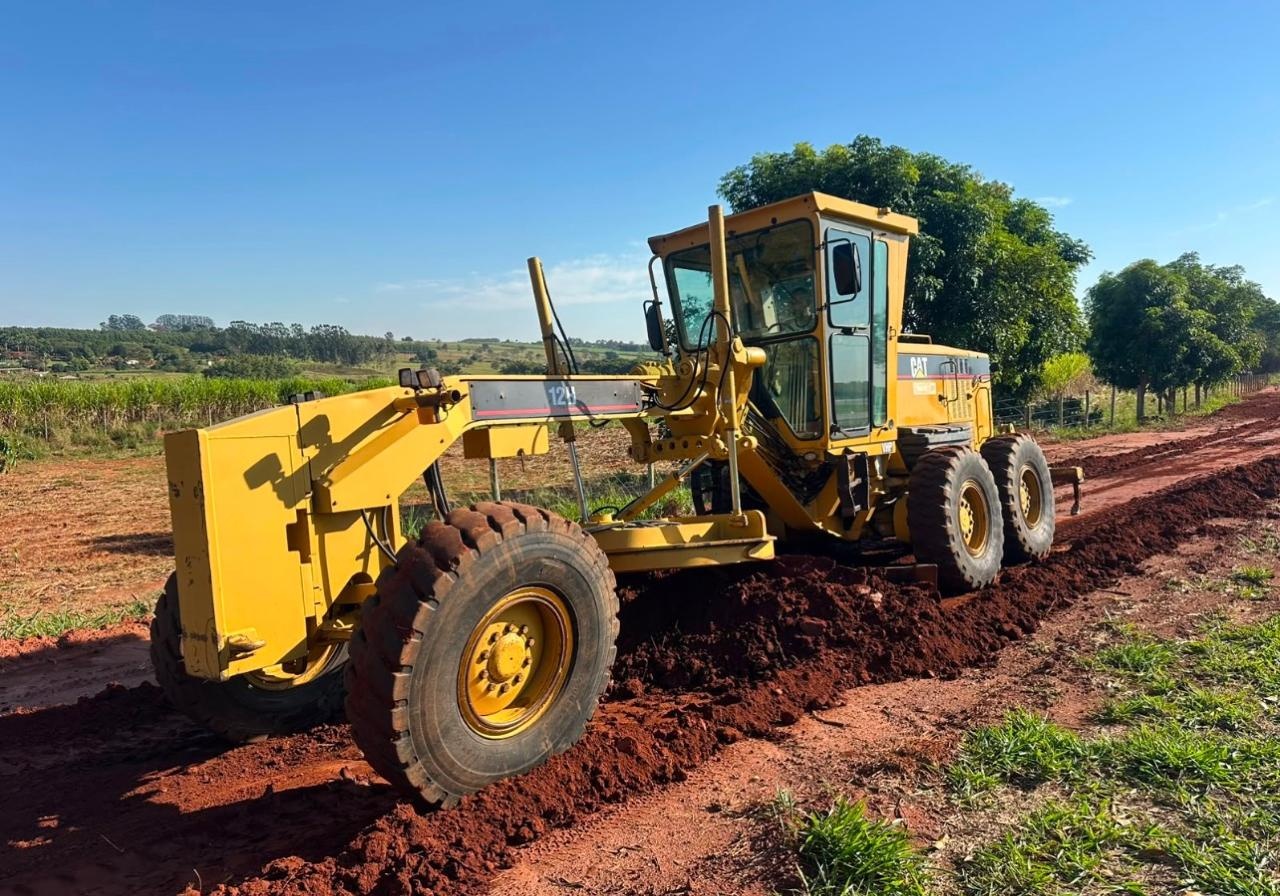 Motoniveladora Caterpillar 12K ano 2007