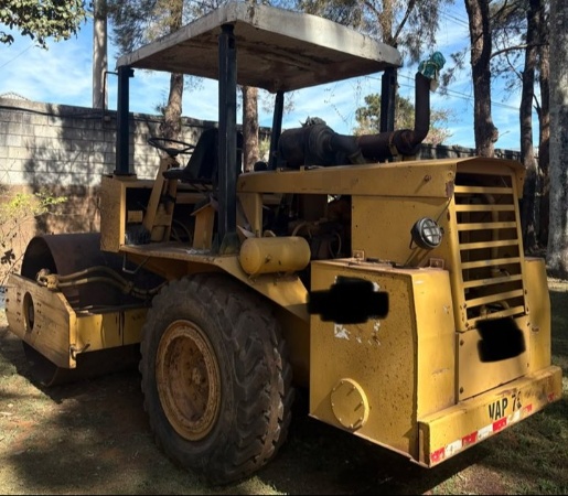 Rolo Compactador Müller VAP70 ano 1987